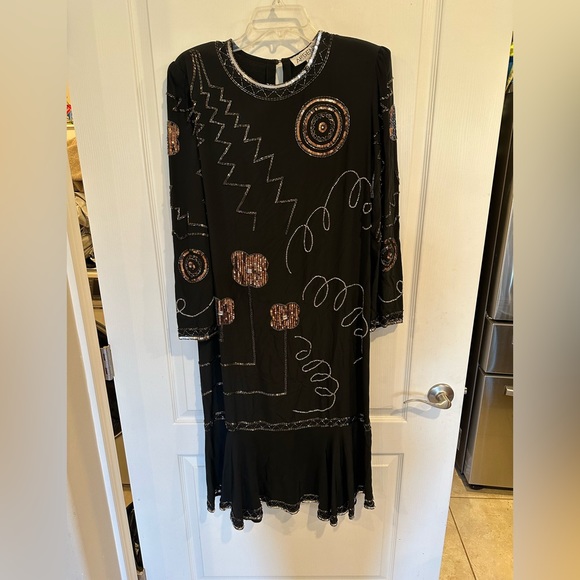 Argenti Notte vintage Black Silk Beaded Long Sleeve Dress. Size 12 - Picture 1 of 5
